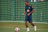 L'attaquant brésilien Douglas Costa à l'entraînement le 3 juillet 2018 lors du Mondial