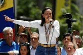 Maria Corina Machado (c), leader de l'opposition vénézuélienne, lors d'un rassemblement à Caracas, le 28 août 2024