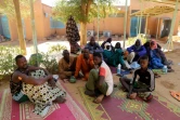 Des survivants d'une attaque jihadiste au Sahel, dans un camp de réfugiés à Ouallam, au Niger, le 9 janvier 2021.