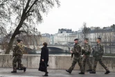 Des militaires déployés le 18 décembre 2016 à Paris dans le cadre du plan "Vigipirate"