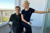 L'opposant russe Alexeï Navalny avec son épouse Ioulia, à l'hôpital de la Charité à Berlin. Photo postée sur son compte Instagram @navalny le 21 septembre 2020