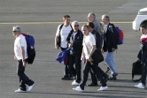 Mardi 1er juin 2010 - Aéroport de Pierrefonds - Saint-Pierre - L'équipe de France de football arrive à La Réunion