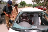 La voiture criblée de balles de Shahid Hamid, père du policier pakistanais et auteur de romans policier Omar Shahid Hamid, tué le 5 juillet 1997 à Karachi.