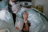 A l'hôpital de Colmar, une patiente souffrant du Covid-19 le 22 janvier 2021