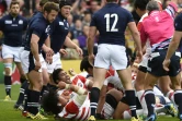 L'essai japonais inscrit par Amanaki Mafi (au centre) face à l'Ecosse à Gloucester, le 23 septembre 2015