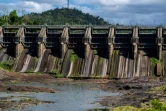 Les vannes fermées en raison de la sécheresse du barrage de Carraizo à Trujillo Alto (Porto Rico), le 29 juin 2020