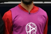 L'attaquant Mohamed Salah sur le banc de touche lors de Egypte-Uruguay, à Ekaterinbourg, le 15 juin 2018