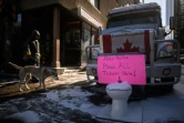 Dans une rue d'Ottawa, au Canada, bloquée par des manifestants anti-mesures sanitaires et leurs camions, le 15 février 2022