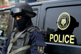 Un policier égyptien garde la place Tahrir le 25 janvier 2017 au Caire