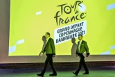 Le directeur du Tour de France, Christian Prudhomme (g), et le maire de Copenhague, Frank Jensen, lors de la présention de l'édition 2021, à Vejle (Danemark), le 4 février 2020