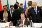 François Hollande et Laurent Fabius le 1er décembre 2015 au Bourget