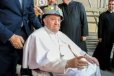 Italie: à l'Aquila, le pape rend hommage à la "dignité" de la population