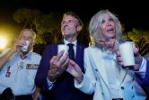 Emmanuel Macron et son épouse Brigitte Macron lors de la cérémonie de commémoration du débarquement des Alliés en Provence pendant la Seconde Guerre mondiale, à Bormes-les-Mimosas, le 19 août 2022