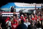 Le président américain Donald Trump en meeting de campagne à l'aéroport de Sanford, en Floride, le 12 octobre 2020