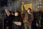 Des manifestants iraniens protestent contre le gouvernement après le crash d'un avion ukrainien, à Téhéran, le 11 janvier 2020