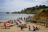 La plage de Santa Eulalia à Albufeira, Loule, au Portugal, le 10 juin 2016