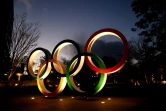 Les anneaux olympiques près du Stade national, le principal site des Jeux olympiques et paralympiques de Tokyo, le 8 janvier 2021