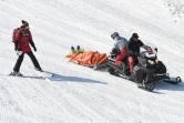 Le Canadien Christopher Delbosco évacué sur civière après une lourde chute en 8e de finale du skicross aux JO de Christopher Delbosco, le 21 février 2018