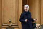 Penelope Fillon sort de l'immeeuble où le couple réside à Paris, le 27 mars 2017