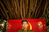 Le chef communiste septuagénaire Jaime Padilla, lors d'une conférence de presse de la Nouvelle armée du peuple (NPA), dans les montagnes de la Sierra Madre, dans la jungle philippine, le 30 juillet 2017
