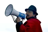 Le dirigeant indigène Leonidas Iza s'adresse à des manifestants, à Quito le 26 juin 2022
