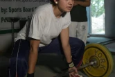 Twinkle, une chrétienne pakistanaise, championne de powerlifting, s'entraîne à Lahore, le 26 mai 2016