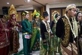 Un mariage collectif à Surabaya, en décembre 2019 en Indonésie