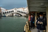 Un des canaux de Venise le 12 mai 2020 avec le pont Rialto