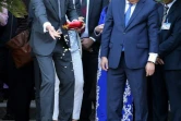 Le Premier ministre français Edouard Philippe (à gauche) aux côtés de son homologue vietnamien Nguyen Xuan Phuc, dans le palais présidentiel de Hanoï, le 2 novembre 2018