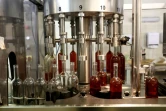 Des bouteilles de cognac à Jarnac-Champagne, le 20 mars 2025 dans le sud-ouest de la France