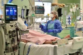 Un malade du Covid-19 dans le service de réanimation de l'hôpital Bolognini à Seriate, près de Bergame (Italie), le 12 mars 2021