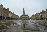 La place des Héros désertée pour cause de confinement à Arras (Pas-de-Calais), le 4 mars 2021