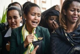 Des proches des victimes du crash à la cathédrale d'Addis Abeba le 17 mars 2019
