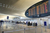 A l'aéroport de Roissy-Charles de Gaulle, sur 80.000 personnes titulaires d'un badge d'accès aux zones "réservés", 80 personnes font l'objet d'un suivi régulier pour radicalisation et 29 d'un suivi ponctuel