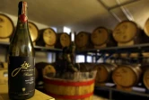 Une bouteille de vin "Jordan River" primé 96 fois lors de concours viticoles, le 31 octobre 2018 à Zarqa, en Jordnaie