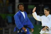 La déception de la Française Clarisse Agbegnenou, après sa défaite en finale (catégorie des -63kg) face à la Slovène Tina Trstenjak, lors des Jeux Olympiques de Rio de Janeiro, le 9 août 2016