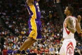 La star des Lakers Kobe Bryant, face aux Rockets, le 10 avril 2016 à Houston