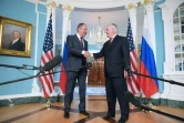Le secrétaire d?État américain Rex Tillerson (D) et le chef de la diplomatie russe Sergueï Lavrov à Washington, le 10 mai 2017