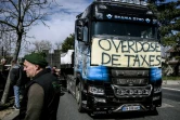 Des professionnels bloquent la raffinerie de Feyzin, dans le Rhône, pour protester contre la hausse des prix des carburants, le 21 mars 2022