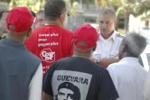 Lundi 25 juillet 2011 - Manifestation des syndicalistes du BTP lors de la visite de Benoist APPARU
(Photo Michel Désiré)