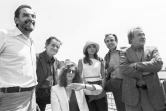 (g-d) Vittorio Gassman, Serge Reggiani, Stefania Sandrelli, Marie Trintignant et Ugo Tognazzi (d), les acteurs du film "La Terrazza" (La Terrasse), du  réalisateur italien Ettore Scola, le 11 mai 1980 au Festival de Cannes