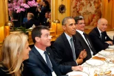 Manuel Valls, Barack Obama et Laurent Fabius  lors du dîner à L'Ambroisie, le 30 novembre 2015 à Paris