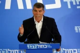 L'ex-chef de l'armée israélienne Gabi Ashkenazi, nommé en mai 2020 ministre des Affaires étrangères, prononce un discours à Tel-Aviv, le 21 février 2019