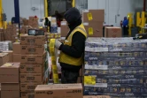 Un code-barre est apposé sur chaque produit entrant dans l'entrepôt indiquant sa nature, son emplacement et sa date de péremption