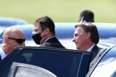 Le président brésilien Jair Bolsonaro le 27 avril 2021 quittant sa résidence officielle à Brasilia