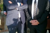 Le ministre français des Affaires étrangères Jean-Yves Le Drian (D) à côté du Premier ministre libanais démissionnaire Saad Hariri lors d'une entrevue à Ryad, le 16 novembre 2017