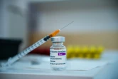 La suspension du vaccin d'AstraZeneca en France, comme chez ses voisins européens, met un coup de frein à la campagne de vaccination contre le Covid-19