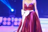 Forte de sa notoriété de reine de beauté transgenre, Solongo Batsukh s'applique à casser les préjugés sur les réseaux sociaux ou à la télévision. Ici au concours de Miss Univers Mongolie, le 17 octobre 2018