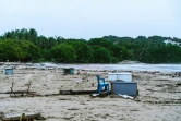 Des débris sur la plage après l'arrivée de l'ouragan John à Puerto Escondido, dans l'État d'Oaxaca, au Mexique, le 24 septembre 2024