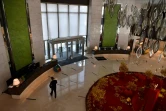 Le hall désert d'un hôtel de Wuhan en pleine épidémie, le 29 janvier 2020